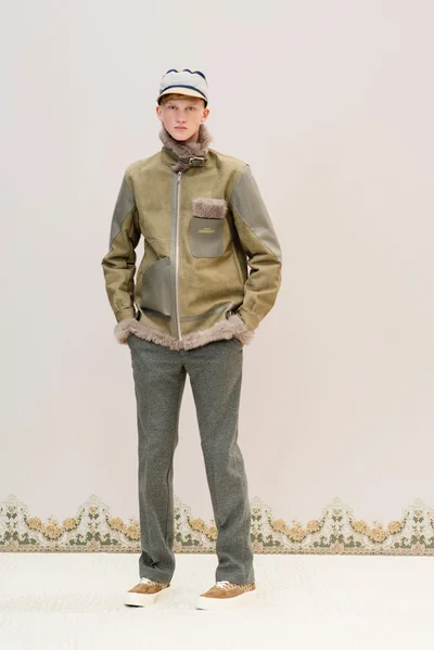 Look 44